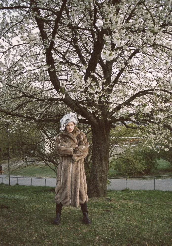 Costume x Sara Vienna