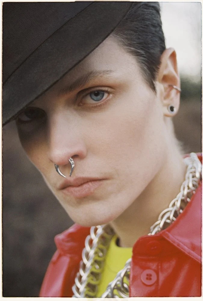 Costume x Sara Vienna