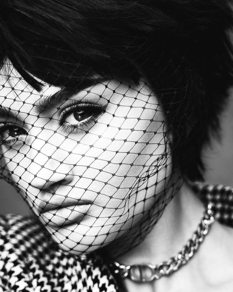 D2 x Sophie Stray Spetalen